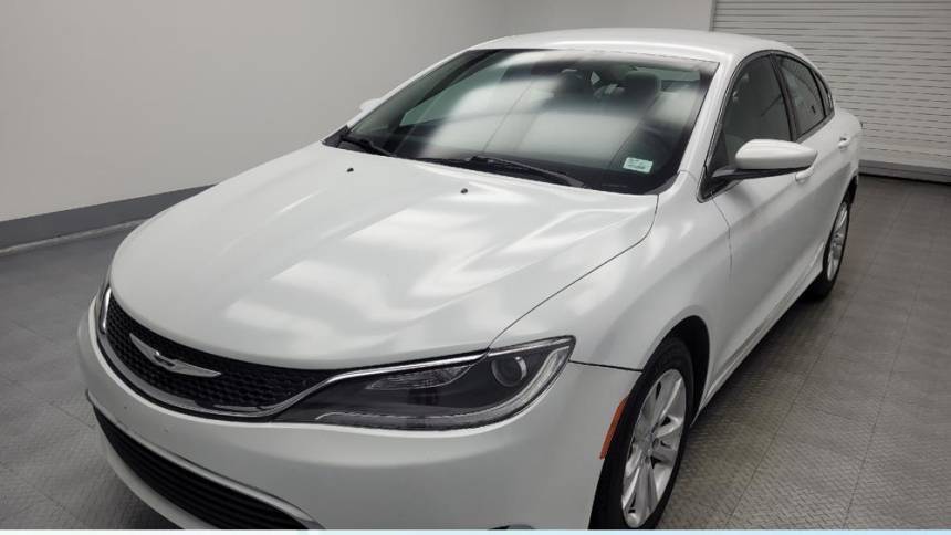 2016 Chrysler 200 Limited — Sedan — 35,695 mi — Ft Wayne, IN