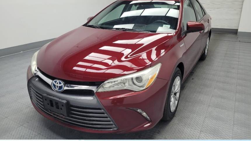 2016 Toyota Camry Hybrid LE — Sedan — 76,420 mi — Reno, NV