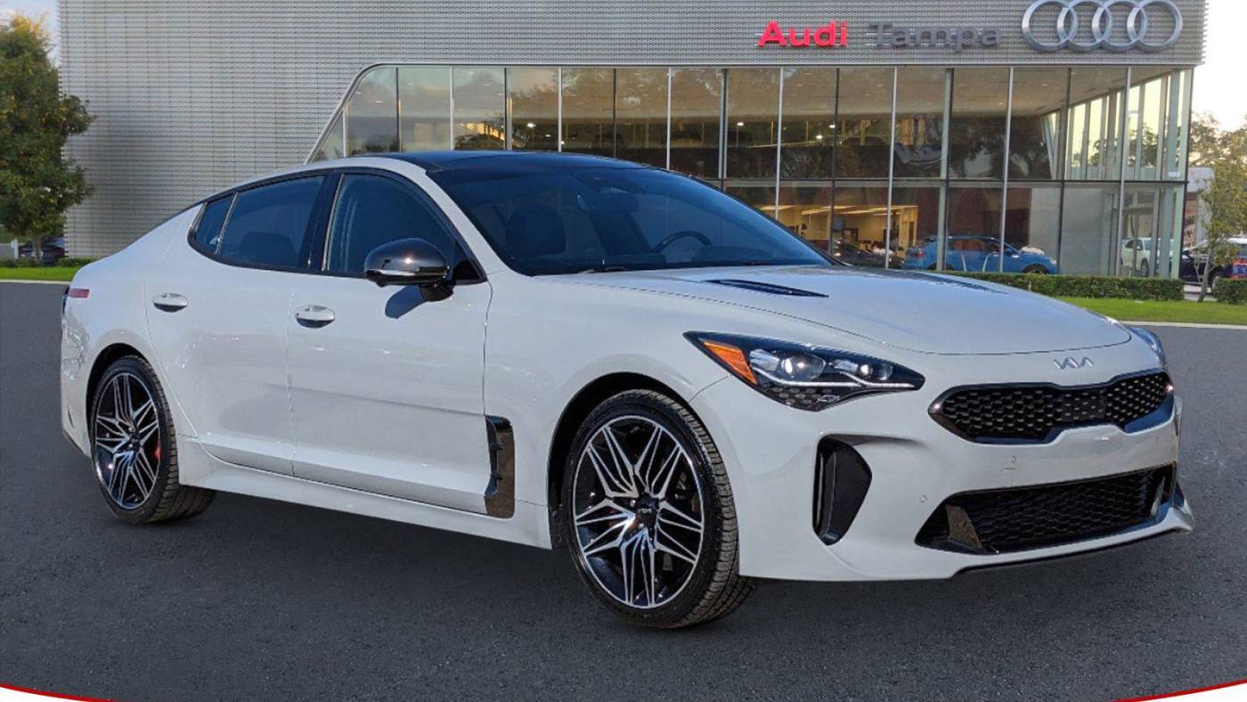 2022 Kia Stinger GT2 — Hatchback — 22,245 mi — Tampa, FL
