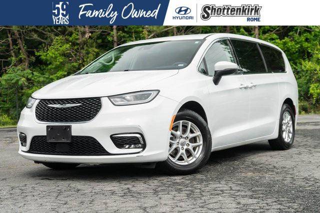 2023 Chrysler Pacifica Touring L — Minivan — 58,804 mi — Rome, GA