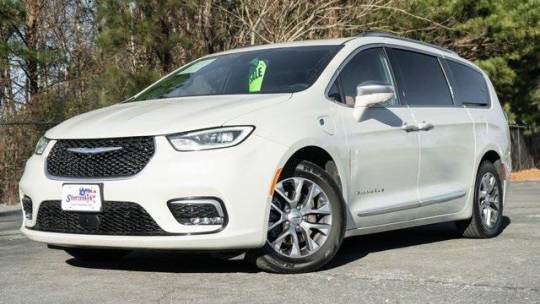 2021 Chrysler Pacifica Hybrid Pinnacle — Minivan — 32,622 mi — Rome, GA