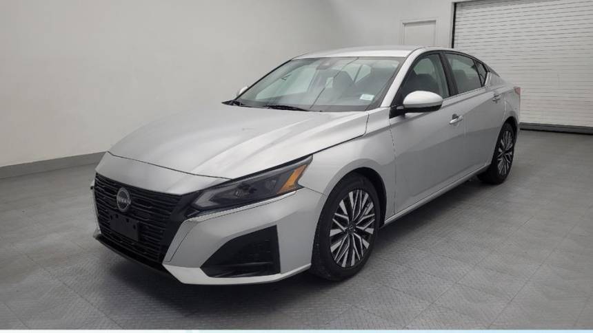 2023 Nissan Altima SV — Sedan — 43,838 mi — Greenville, NC