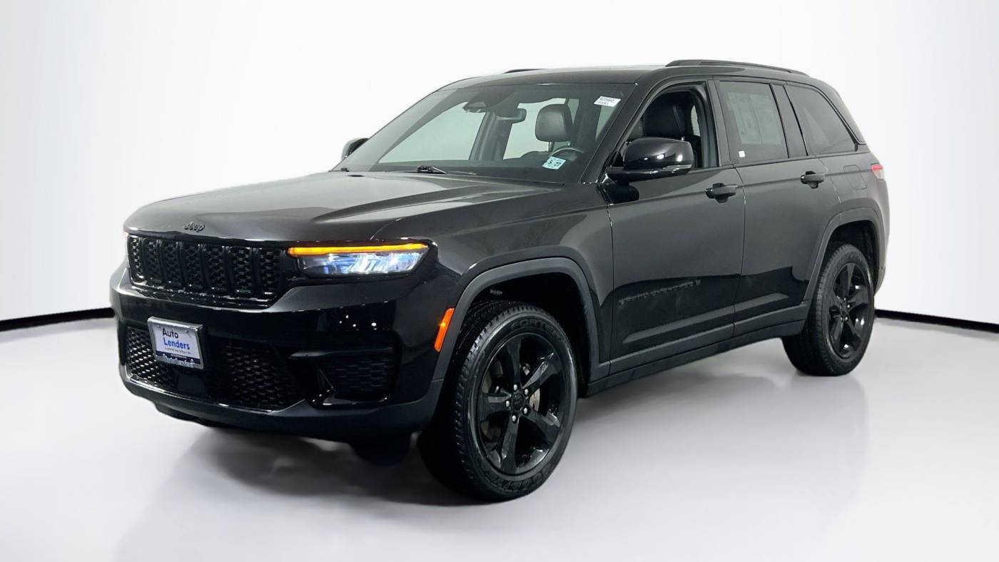 2022 Jeep Grand Cherokee Altitude — SUV — 24,957 mi — Fairless Hills, PA