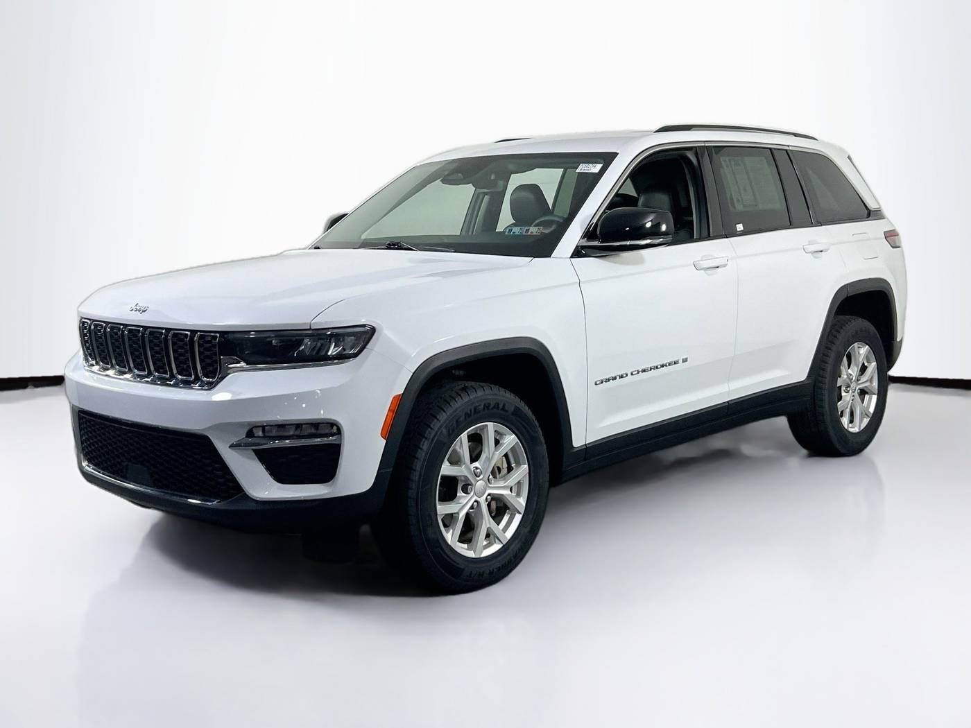 2023 Jeep Grand Cherokee Limited — SUV — 26,908 mi — Fairless Hills, PA