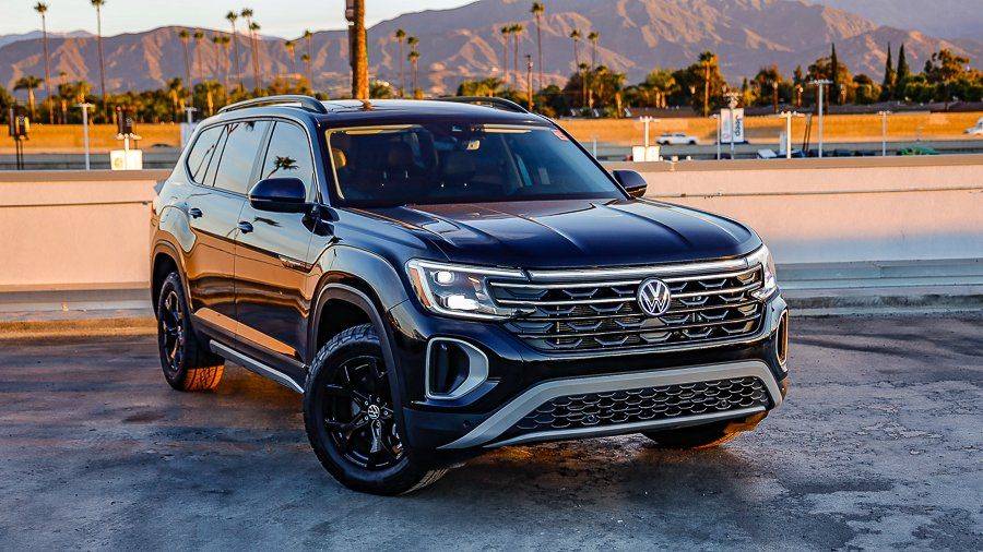 2024 Volkswagen Atlas Peak Edition SE with Technology — SUV — 29,909 mi — Claremont, CA