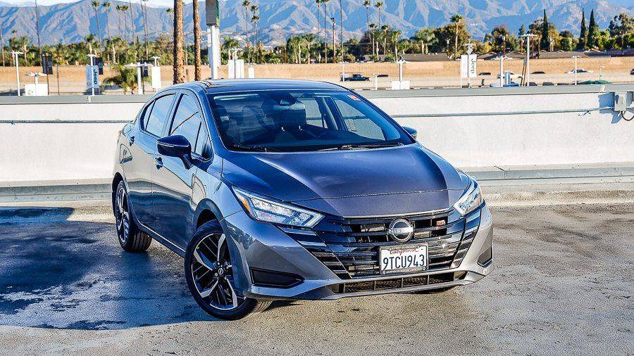 2025 Nissan Versa SR — Sedan — 9,325 mi — Claremont, CA