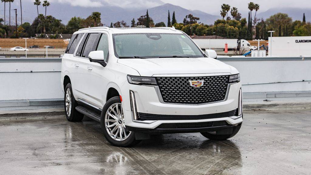 2022 Cadillac Escalade Premium Luxury — SUV — 17,460 mi — Claremont, CA