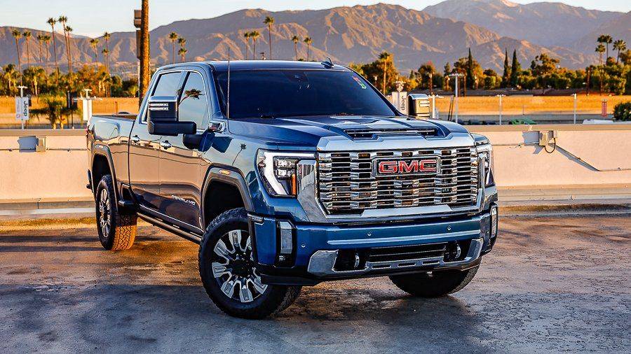 2025 GMC Sierra 2500HD Denali — Pickup Truck — 11,088 mi — Claremont, CA