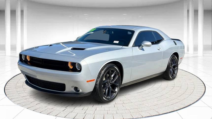 2023 Dodge Challenger SXT — Coupe — 16,584 mi — Lancaster, CA