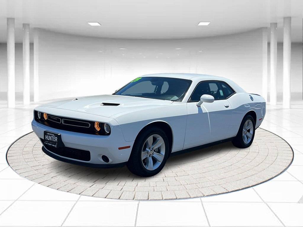 2023 Dodge Challenger SXT — Coupe — 51,933 mi — Lancaster, CA