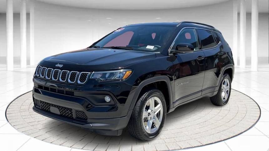 2024 Jeep Compass Latitude — SUV — 10,577 mi — Lancaster, CA