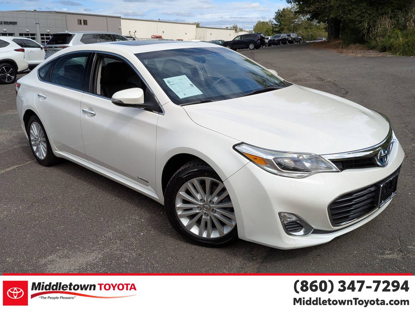 2014 Toyota Avalon Hybrid XLE Premium — Sedan — 78,870 mi — Middletown, CT