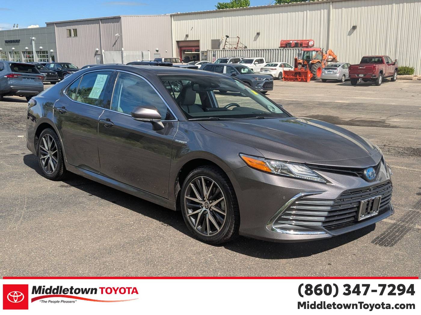 2021 Toyota Camry Hybrid XLE — Sedan — 77,300 mi — Middletown, CT