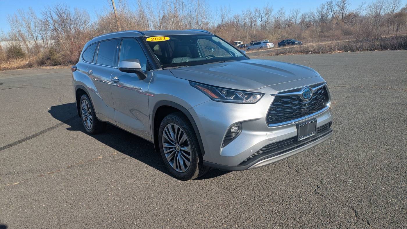 2021 Toyota Highlander Hybrid Platinum — SUV — 41,757 mi — Middletown, CT