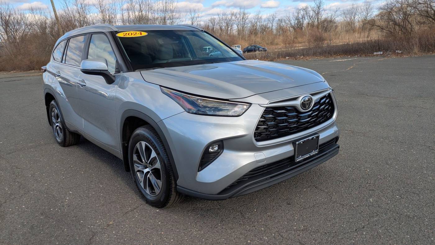 2024 Toyota Highlander XLE — SUV — 17,453 mi — Middletown, CT