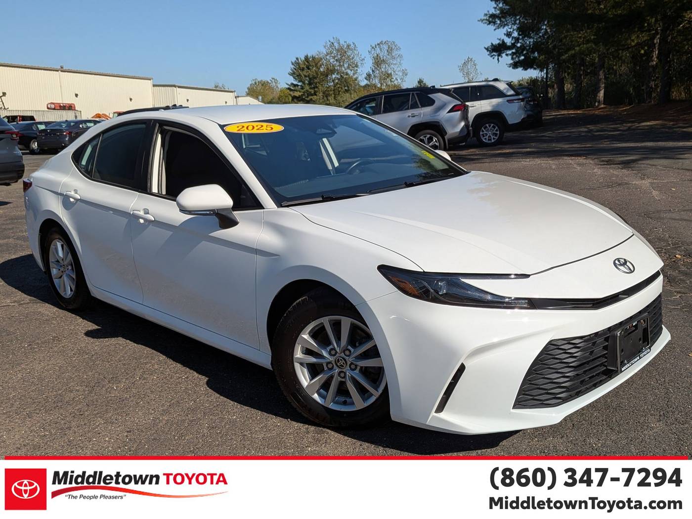2025 Toyota Camry Hybrid LE — Sedan — 52,225 mi — Middletown, CT