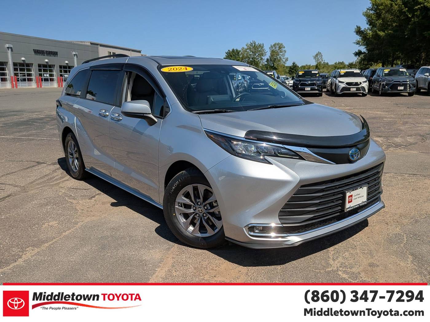 2024 Toyota Sienna XLE — Minivan — 72,215 mi — Middletown, CT