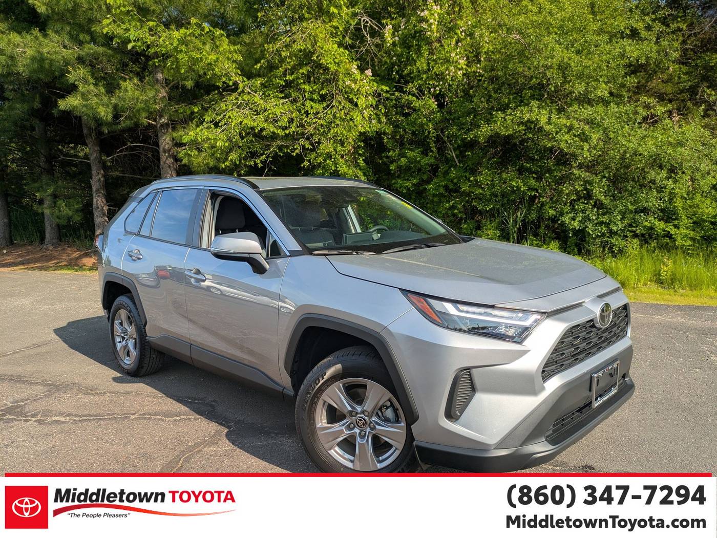 2025 Toyota RAV4 XLE — SUV — 5,361 mi — Middletown, CT