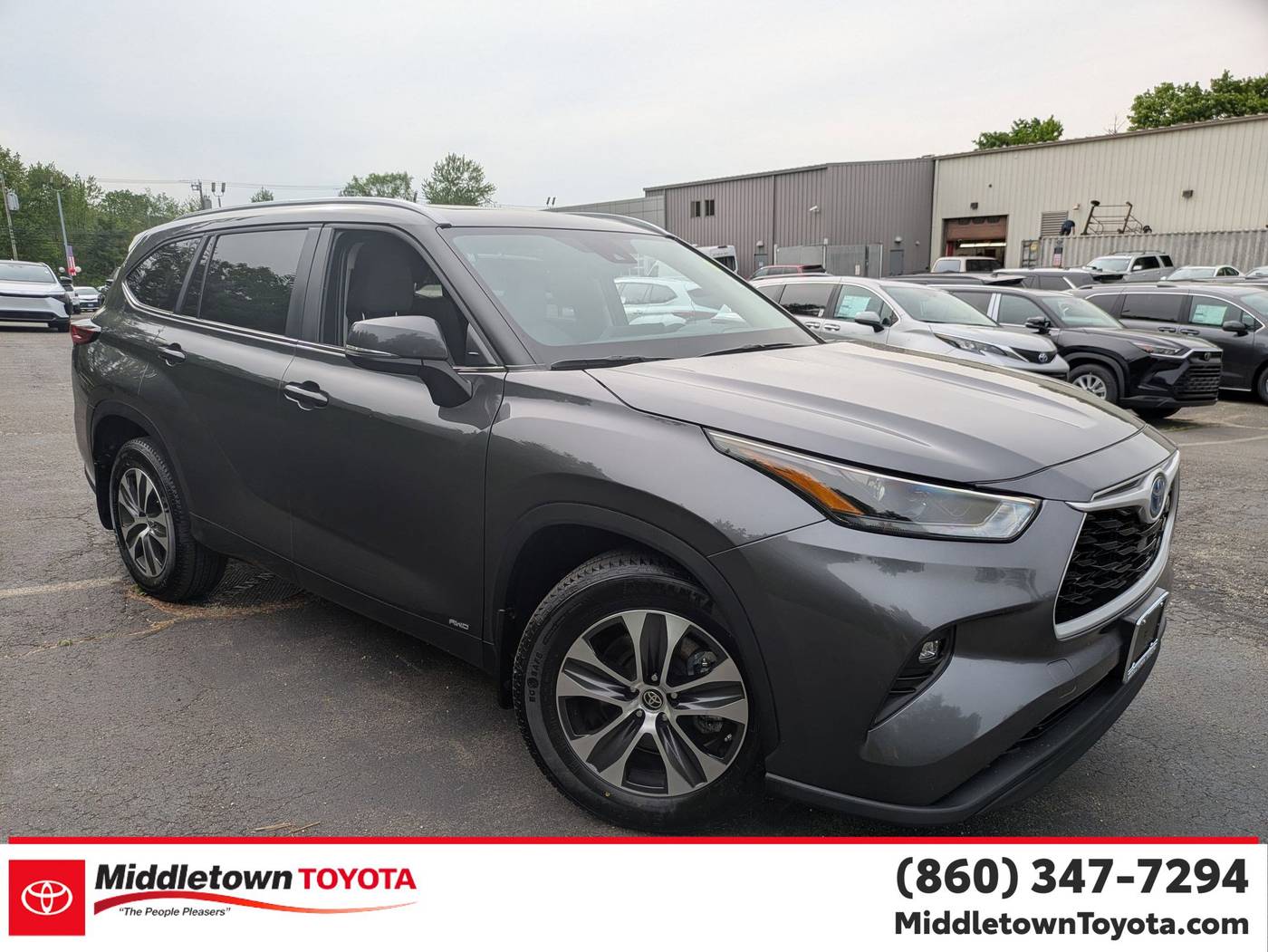 2023 Toyota Highlander Hybrid XLE — SUV — 24,118 mi — Middletown, CT