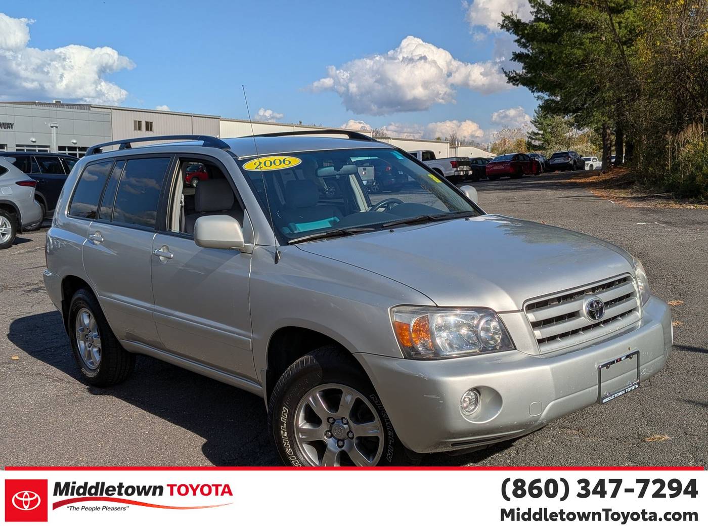 2006 Toyota Highlander Base V6 — SUV — 174,123 mi — Middletown, CT