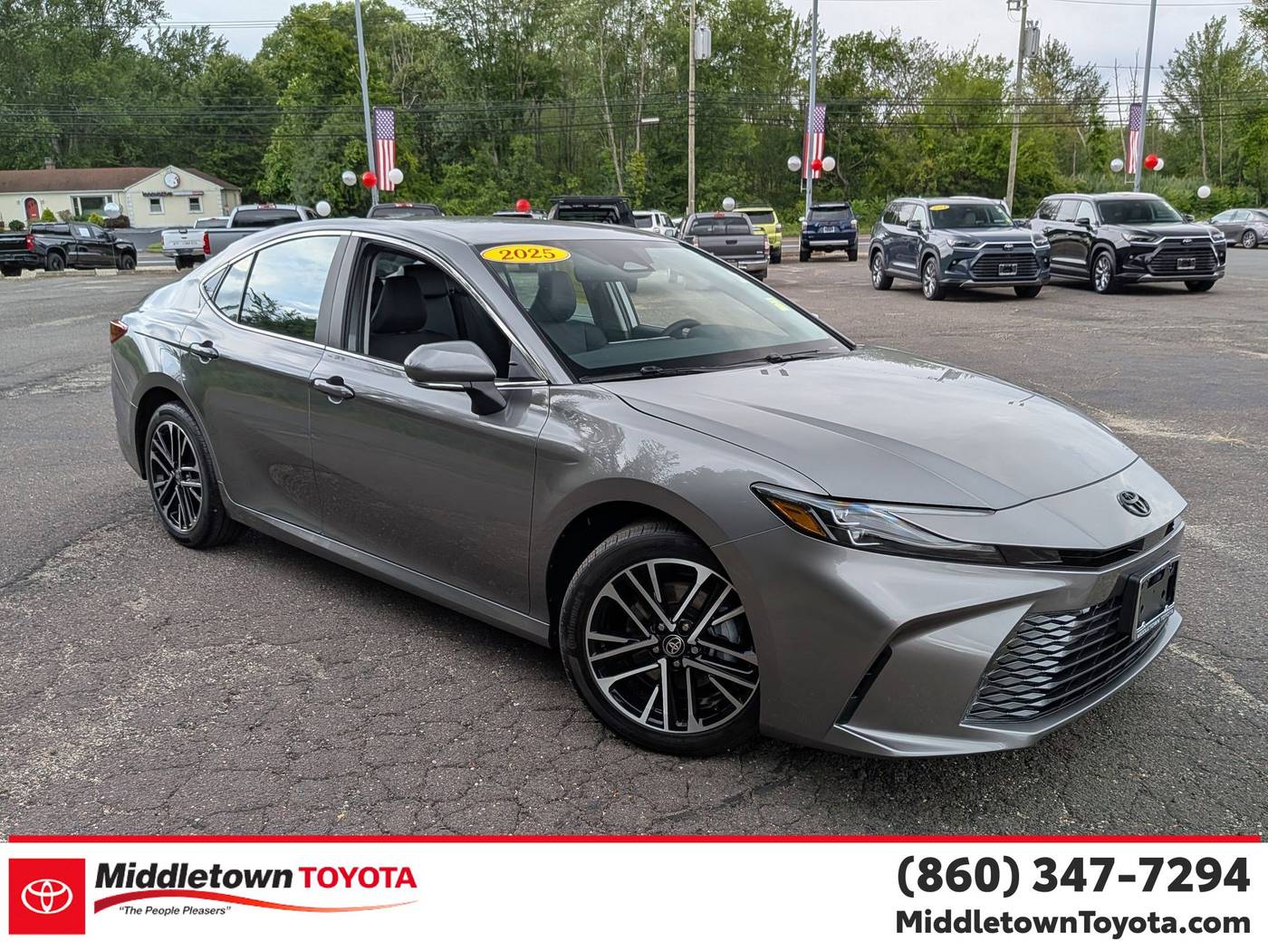 2025 Toyota Camry XLE — Sedan — 113 mi — Middletown, CT