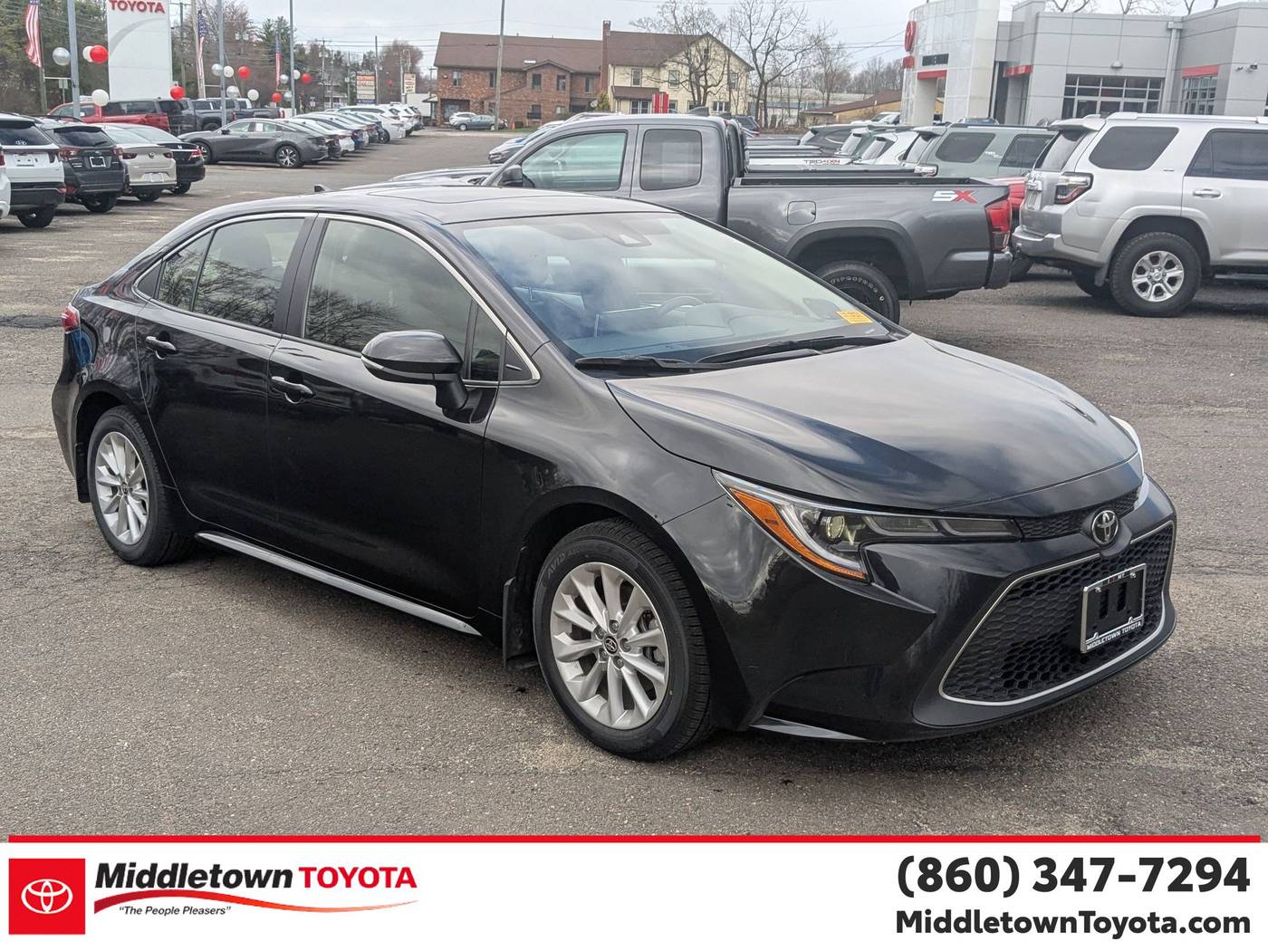 2022 Toyota Corolla XLE — Sedan — 27,574 mi — Middletown, CT