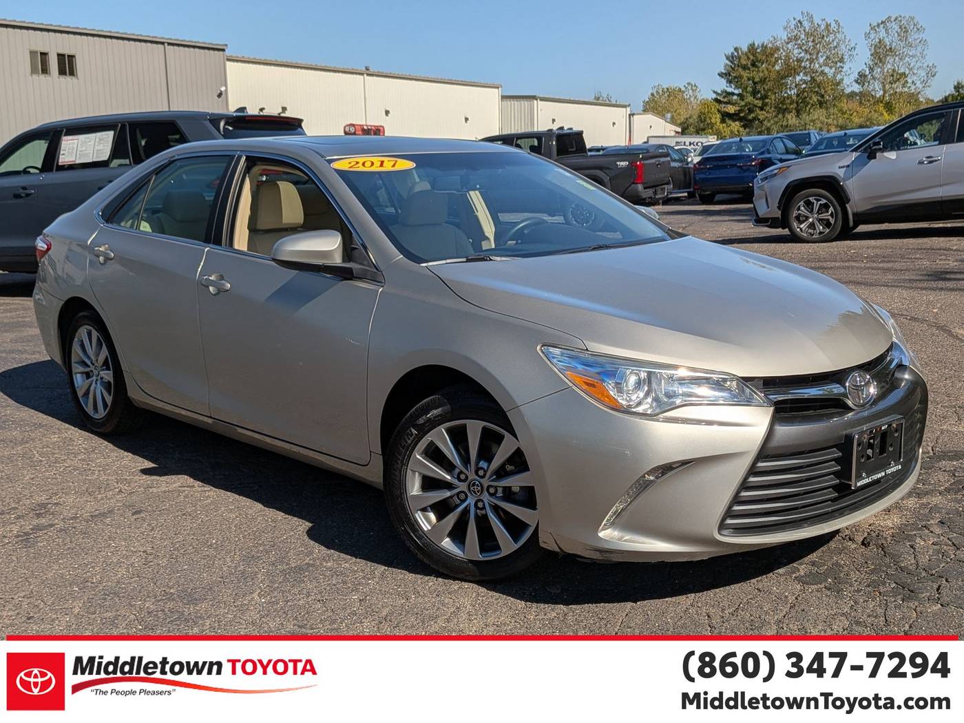 2017 Toyota Camry XLE — Sedan — 50,669 mi — Middletown, CT