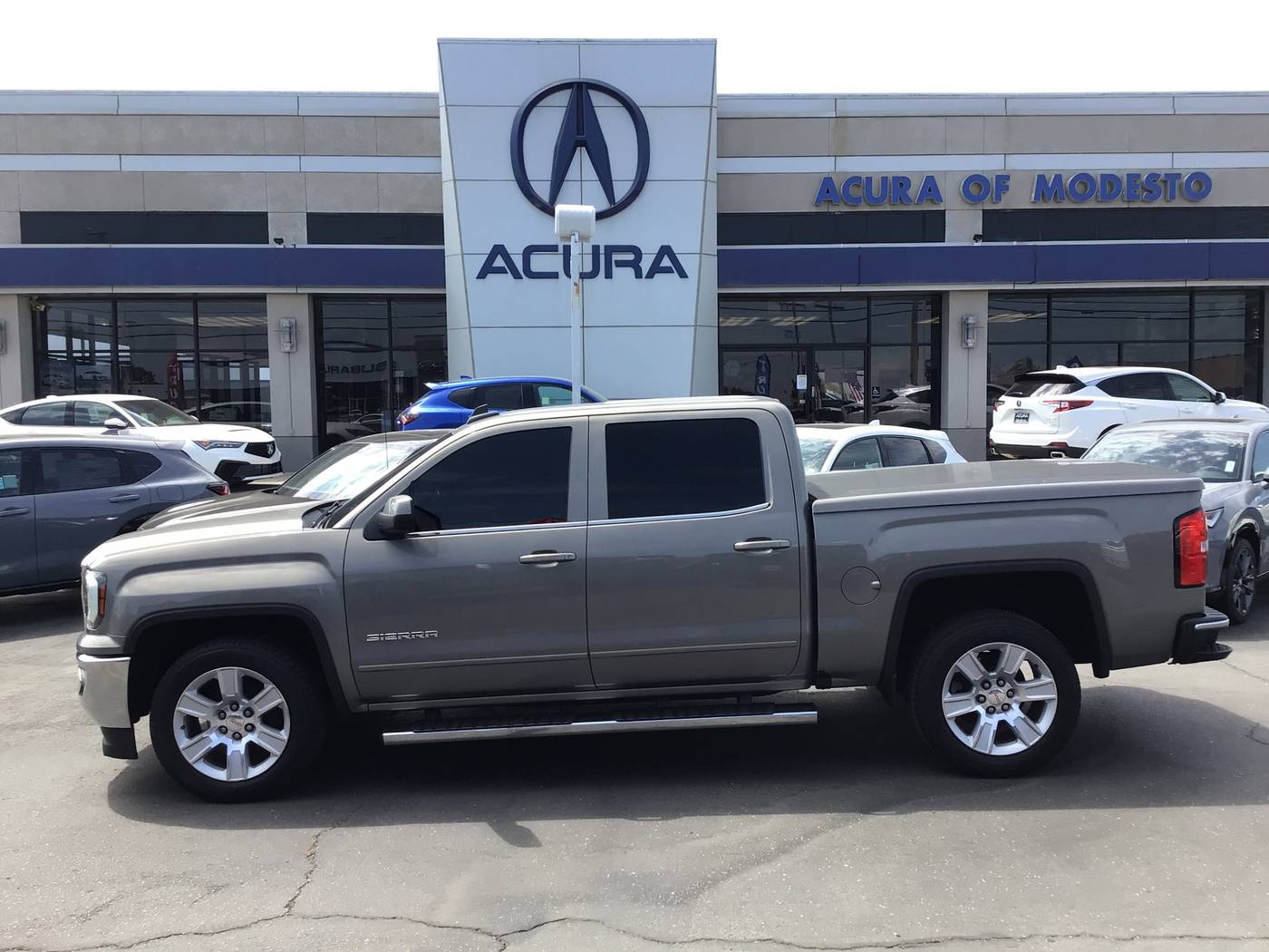 2017 GMC Sierra 1500 SLE — Pickup Truck — 91,463 mi — Modesto, CA