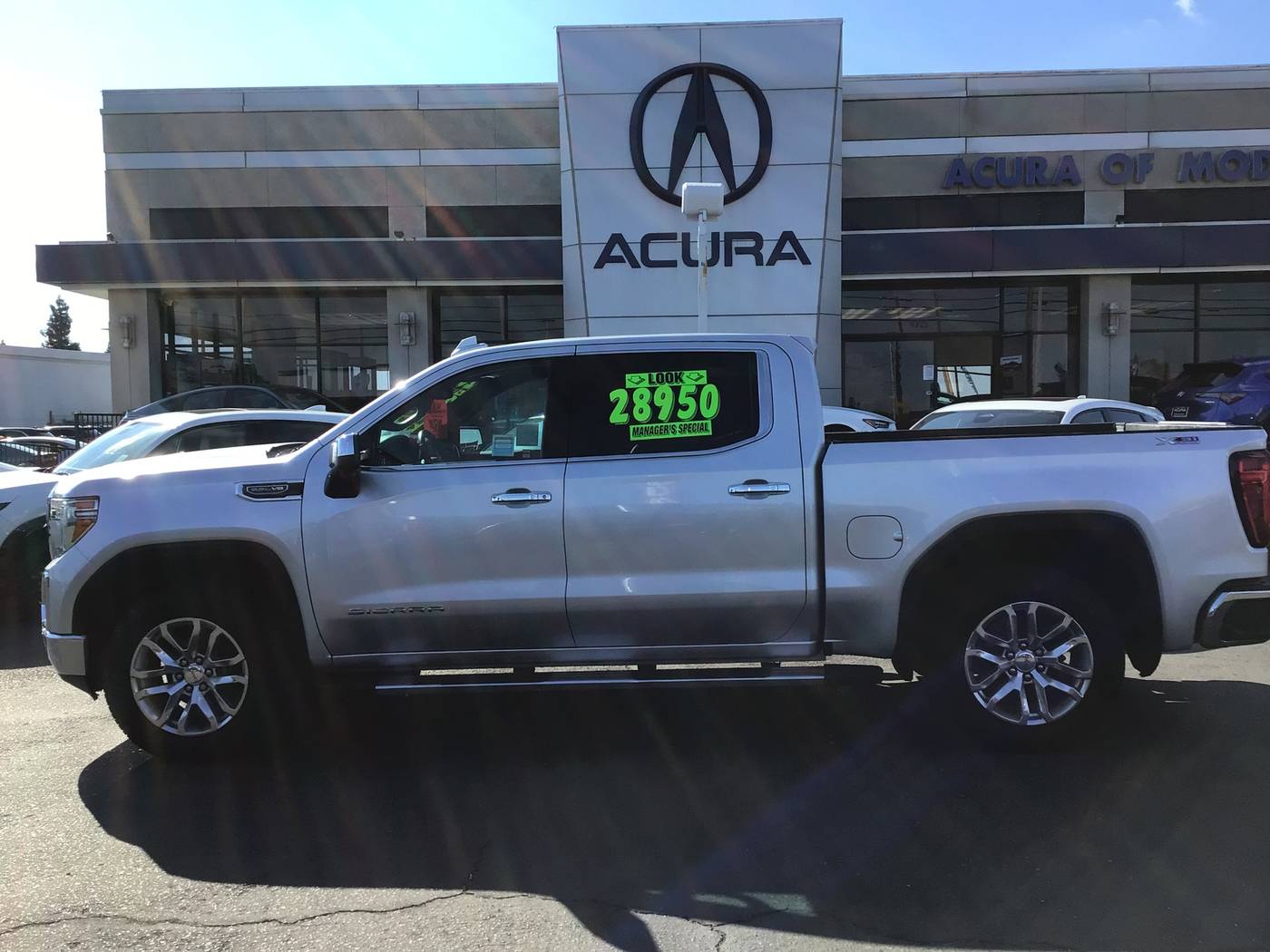 2020 GMC Sierra 1500 SLT — Pickup Truck — 151,925 mi — Modesto, CA