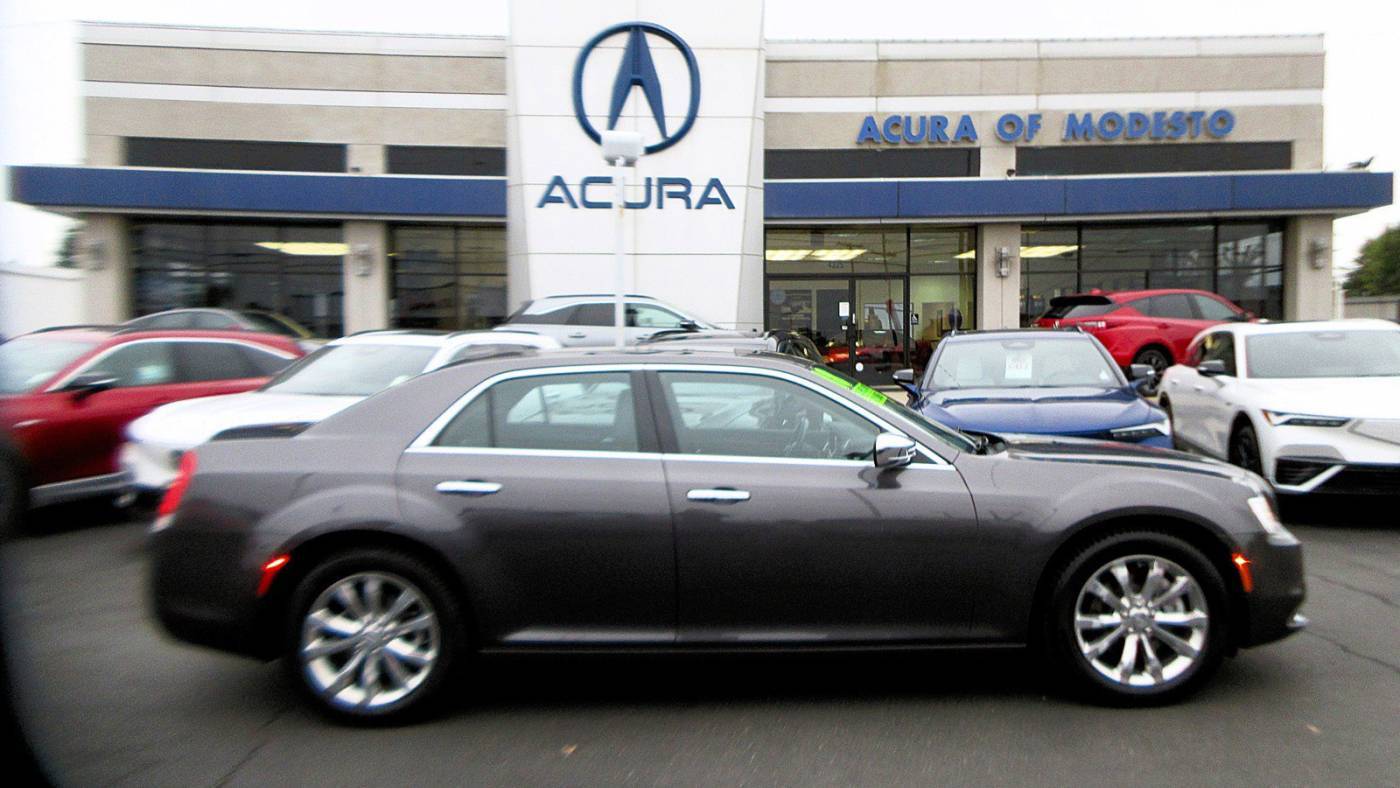 2018 Chrysler 300 Limited — Sedan — 72,637 mi — Modesto, CA