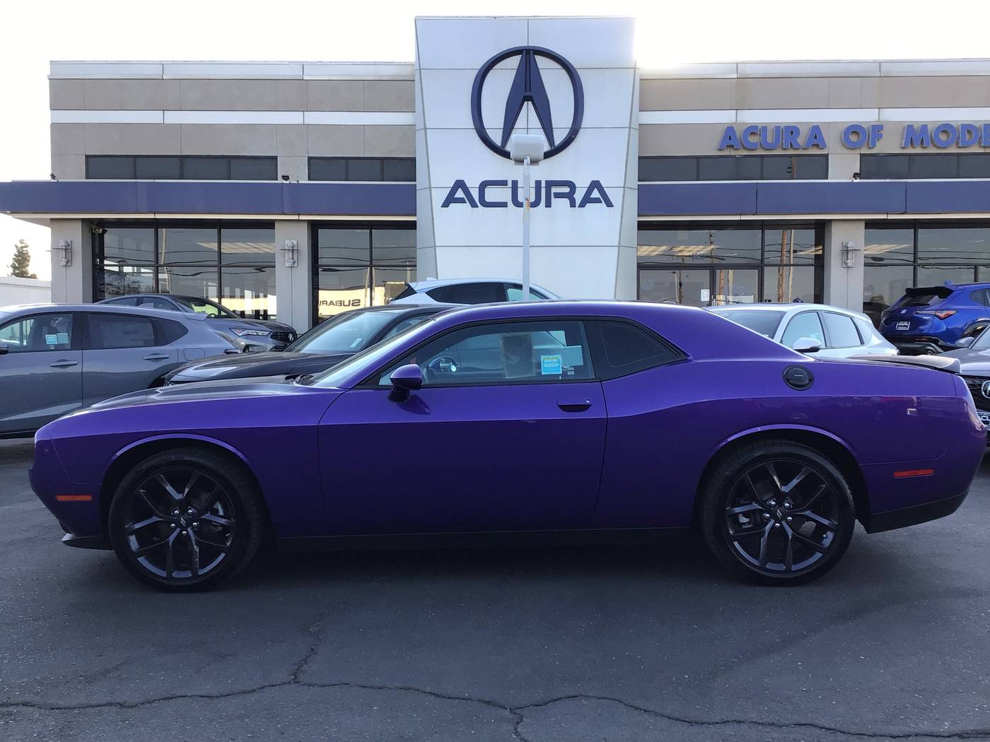 2023 Dodge Challenger SXT — Coupe — 20,358 mi — Modesto, CA