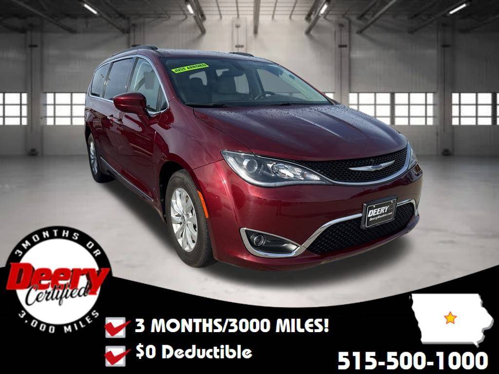 2017 Chrysler Pacifica Touring L — Minivan — 94,434 mi — Waukee, IA