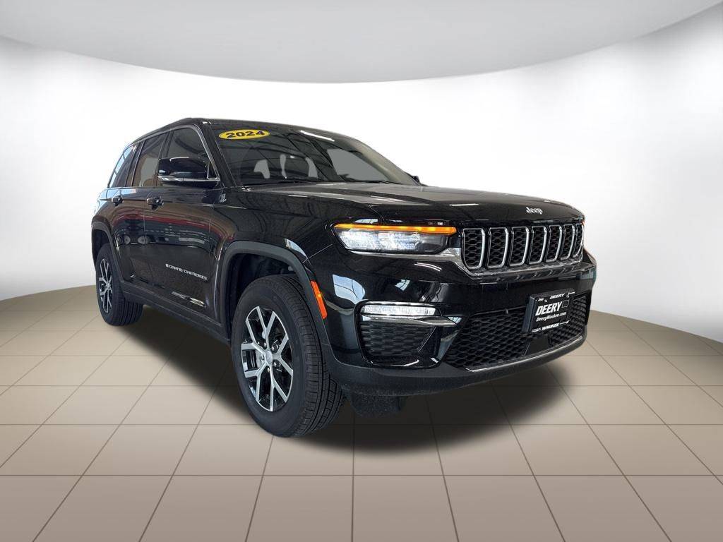 2024 Jeep Grand Cherokee Limited — SUV — 3,530 mi — Waukee, IA