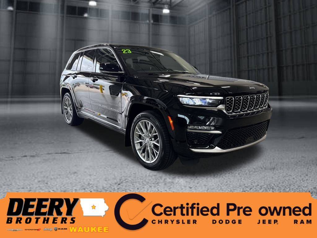 2023 Jeep Grand Cherokee Summit — SUV — 33,061 mi — Waukee, IA