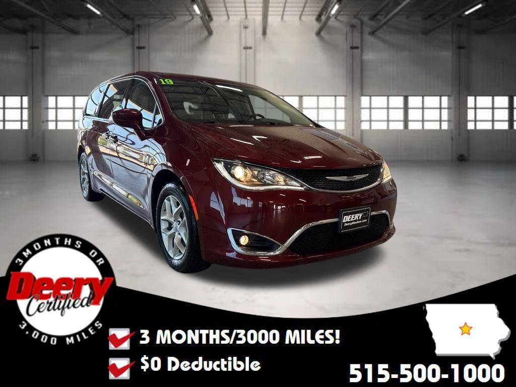 2019 Chrysler Pacifica Touring Plus — Minivan — 80,599 mi — Waukee, IA