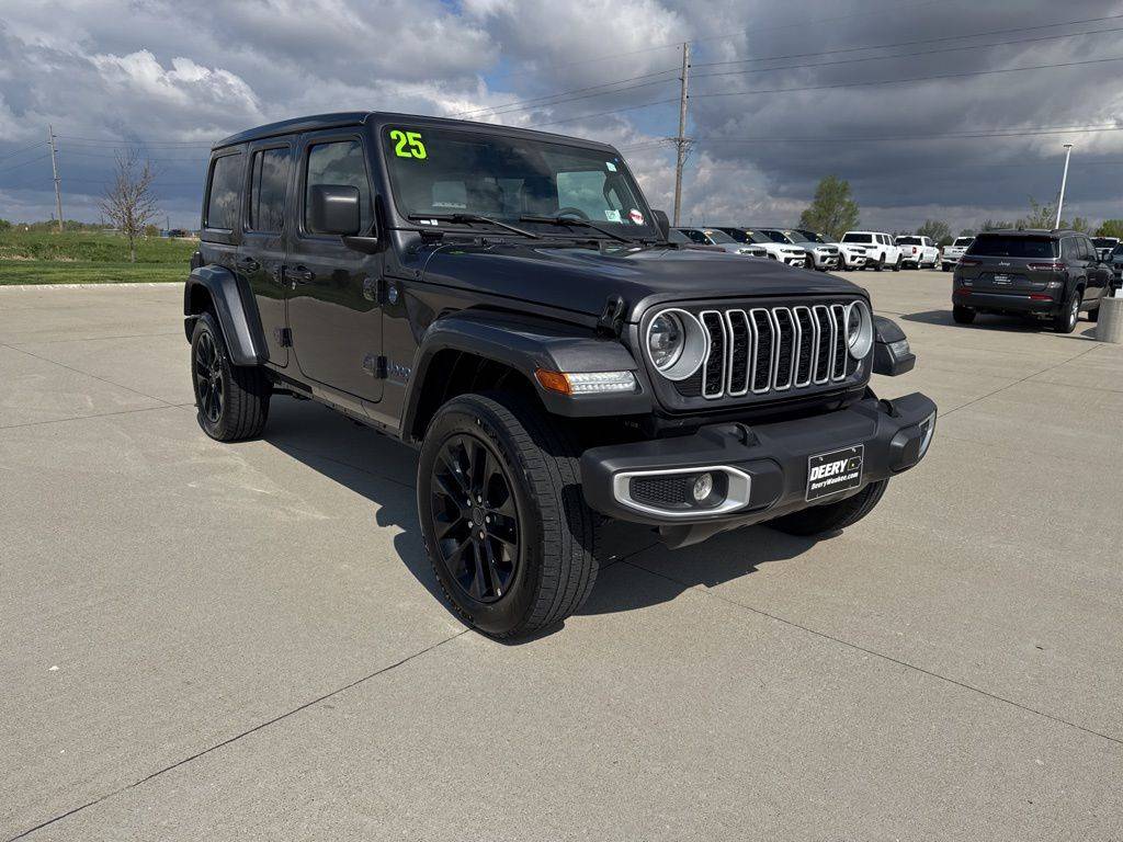 2025 Jeep Wrangler Sahara