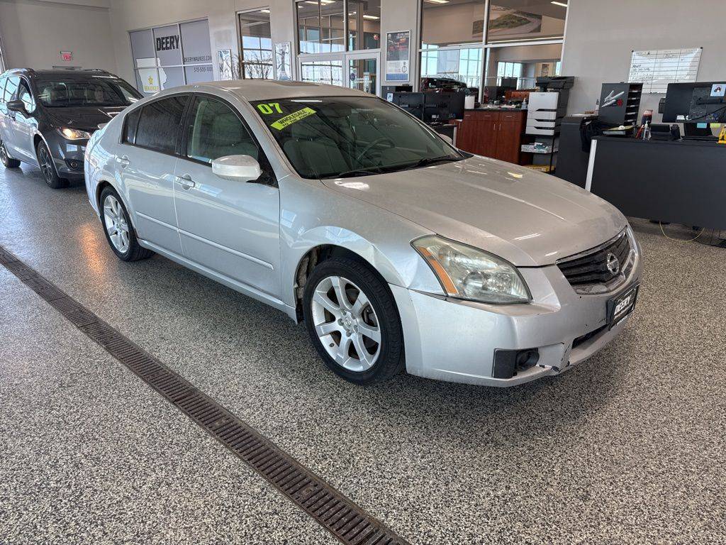 2007 Nissan Maxima SE — Sedan — 242,308 mi — Waukee, IA
