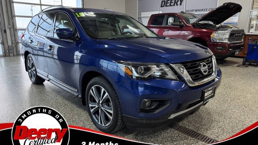 2019 Nissan Pathfinder Platinum — SUV — 99,062 mi — Waukee, IA