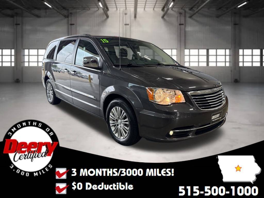 2015 Chrysler Town & Country Touring-L — Minivan — 112,893 mi — Waukee, IA