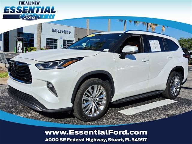 2023 Toyota Highlander Platinum — SUV — 22,243 mi — Stuart, FL