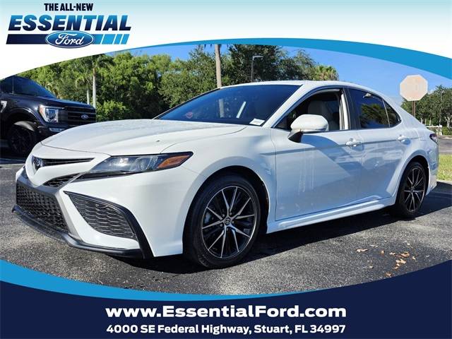 2023 Toyota Camry SE — Sedan — 38,831 mi — Stuart, FL