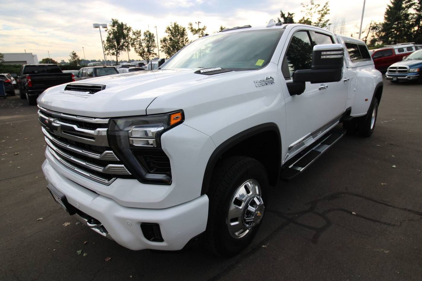 2024 Chevrolet Silverado 3500HD High Country — Pickup Truck — 39,000 mi — Vancouver, WA