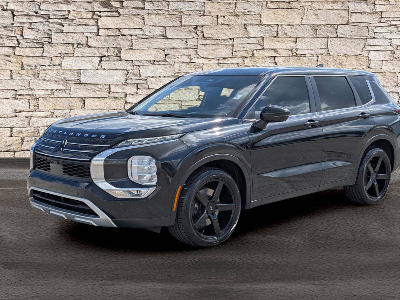 2024 Mitsubishi Outlander SE — SUV — 27,616 mi — Albany, GA