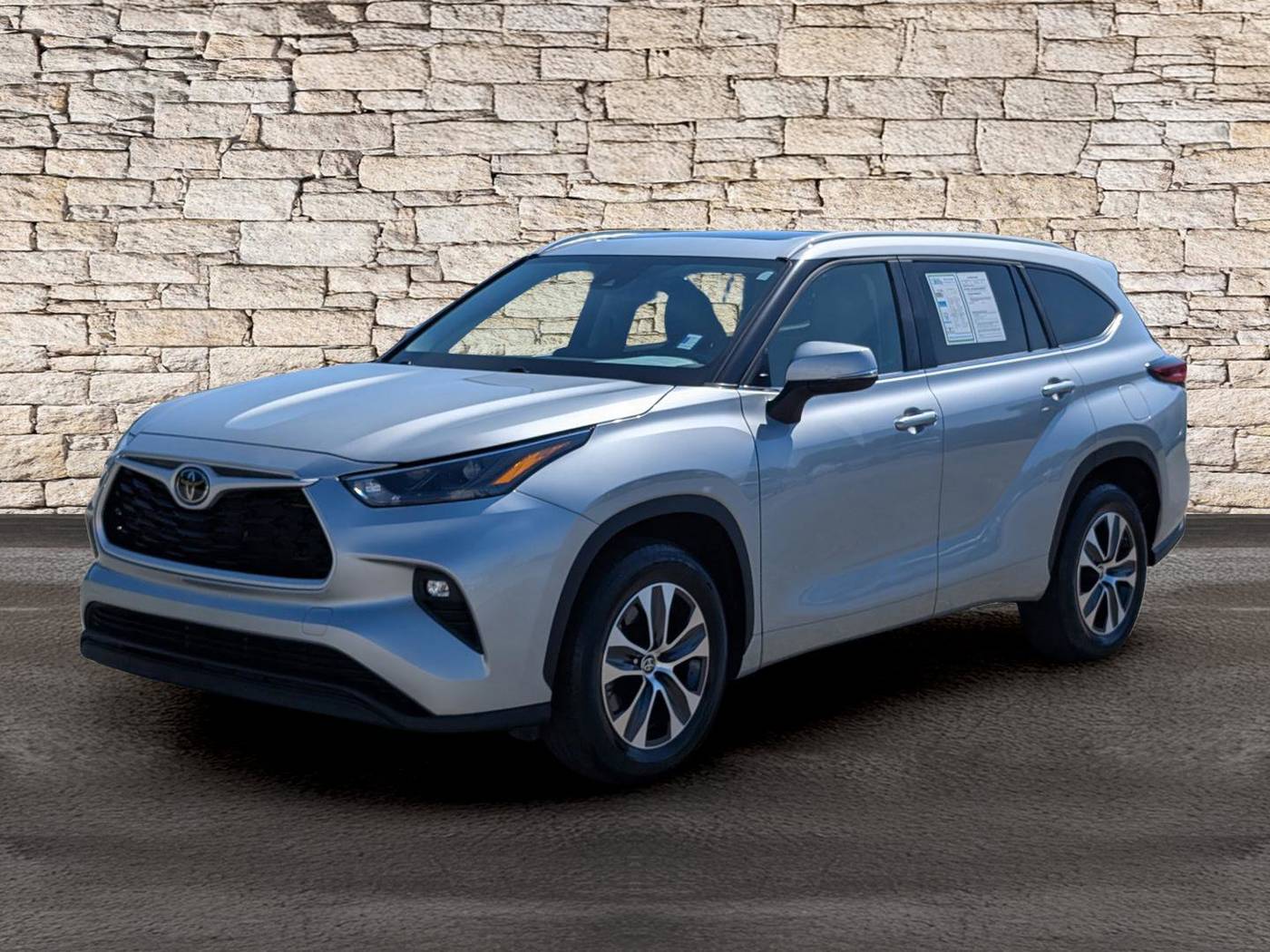 2023 Toyota Highlander XLE — SUV — 36,808 mi — Albany, GA