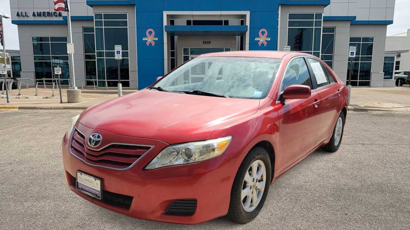 2011 Toyota Camry LE