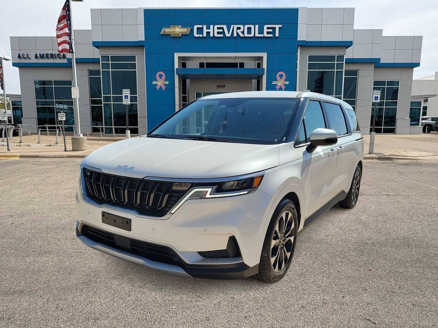 2024 Kia Carnival EX — Minivan — 18,489 mi — Odessa, TX