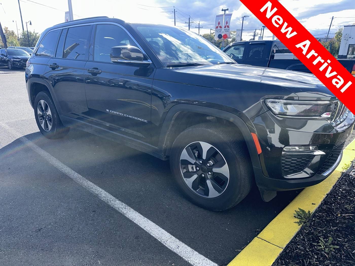 2024 Jeep Grand Cherokee 4xe — SUV — 49,119 mi — Rahway, NJ