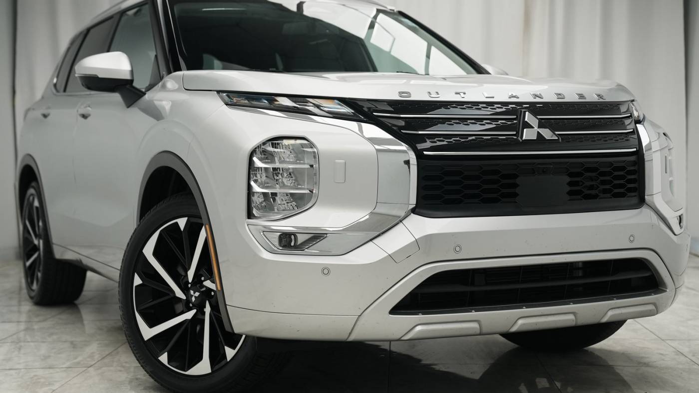 2024 Mitsubishi Outlander SEL — SUV — 11,851 mi — Rahway, NJ