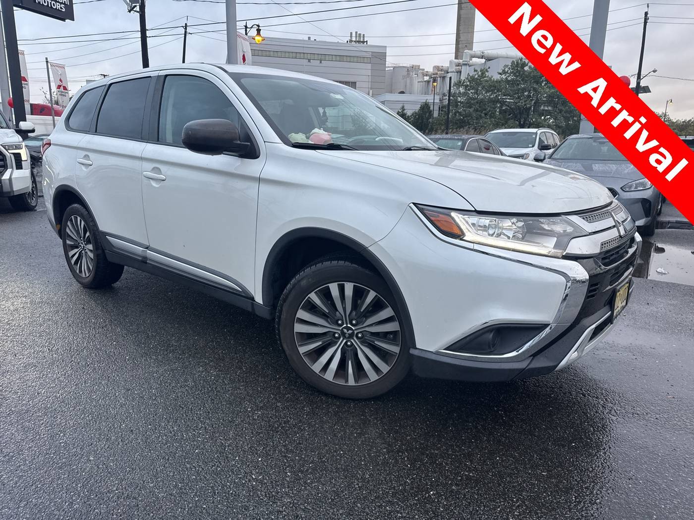 2020 Mitsubishi Outlander ES — SUV — 52,473 mi — Rahway, NJ