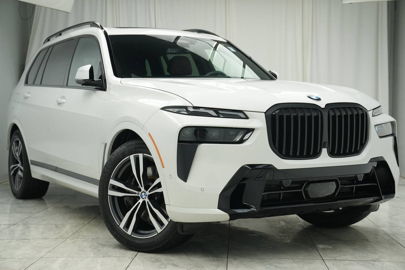 2024 BMW X7 40i — SUV — 13,925 mi — Rahway, NJ
